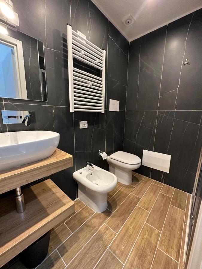 San Ferdinando Suite Room Naples Luaran gambar